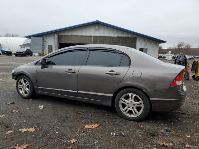 19XFA1F56BE040495 - 2011 HONDA CIVIC LX رمادي صورة 2