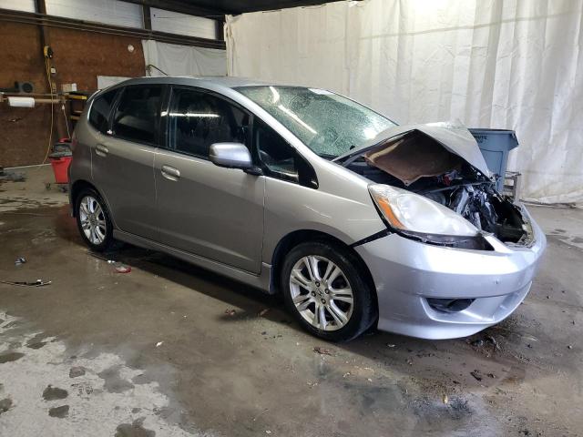 JHMGE8H48AS007305 - 2010 HONDA FIT SPORT SILVER photo 4