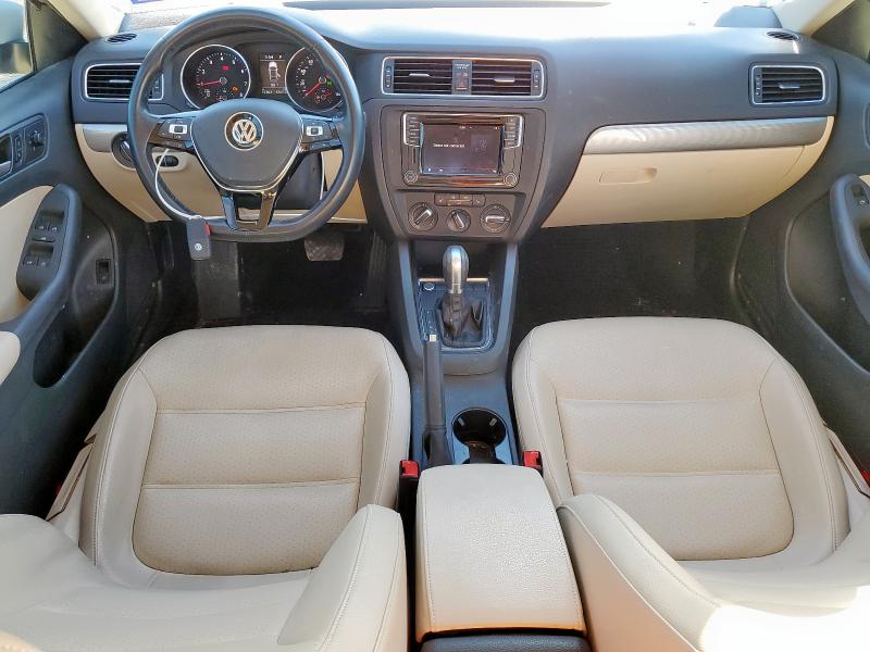 3VWDB7AJ3JM227741 - 2018 VOLKSWAGEN JETTA SE თეთრი ფოტო 8