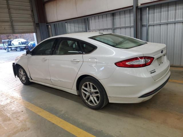 3FA6P0H71DR356055 - 2013 FORD FUSION SE WHITE photo 2