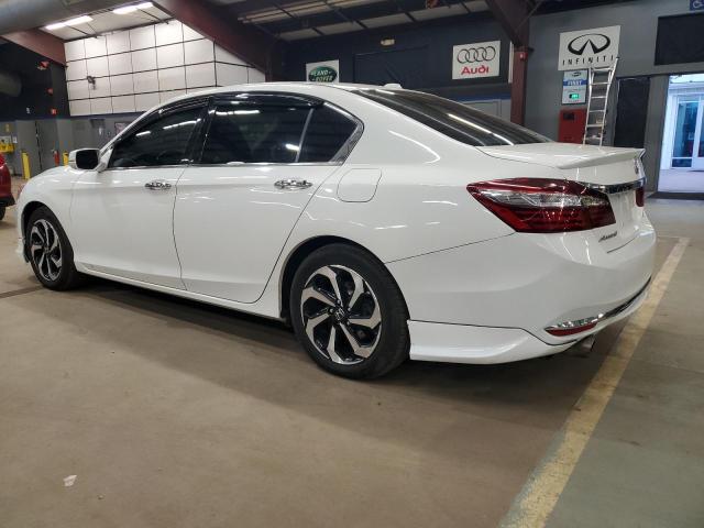 1HGCR3F88HA029447 - 2017 HONDA ACCORD EXL WHITE photo 2