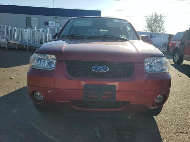1FMYU94195KB85557 - 2005 FORD ESCAPE LIMITED RED photo 5