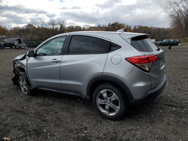 3CZRU6H33KM728841 - 2019 HONDA HR-V LX SILVER photo 2