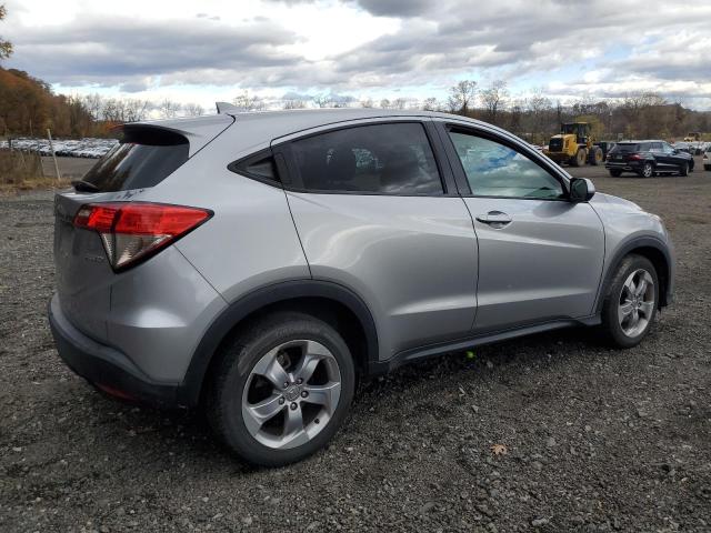 3CZRU6H33KM728841 - 2019 HONDA HR-V LX SILVER photo 3