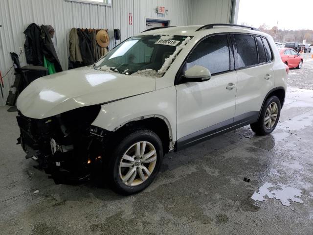 2016 VOLKSWAGEN TIGUAN S, 