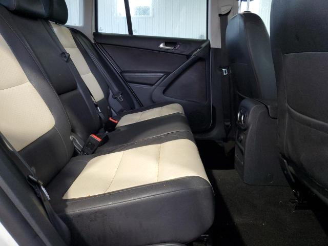 WVGAV7AXXGW540646 - 2016 VOLKSWAGEN TIGUAN S WHITE photo 11