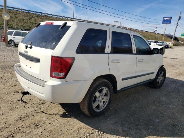 1J8GR48K17C661183 - 2007 JEEP GRAND CHER LAREDO WHITE photo 3