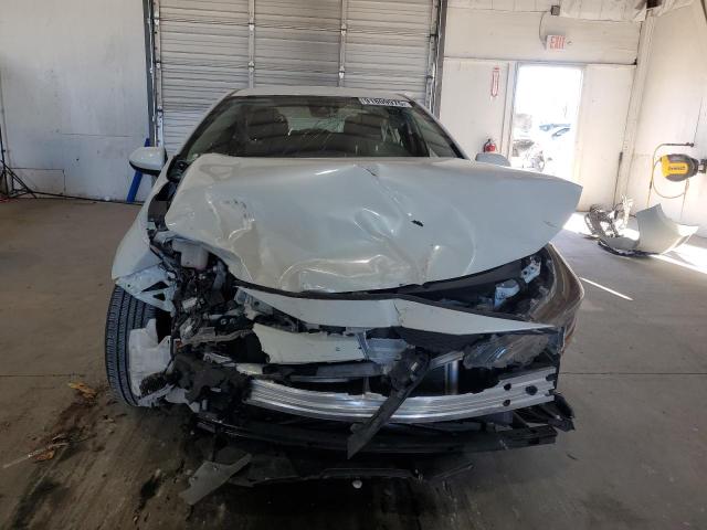 JTDEPRAEXLJ089641 - 2020 TOYOTA COROLLA LE WHITE photo 5