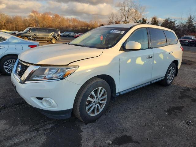 2014 NISSAN PATHFINDER S, 