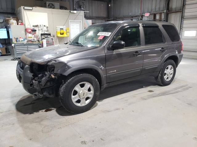 2002 FORD ESCAPE XLT, 