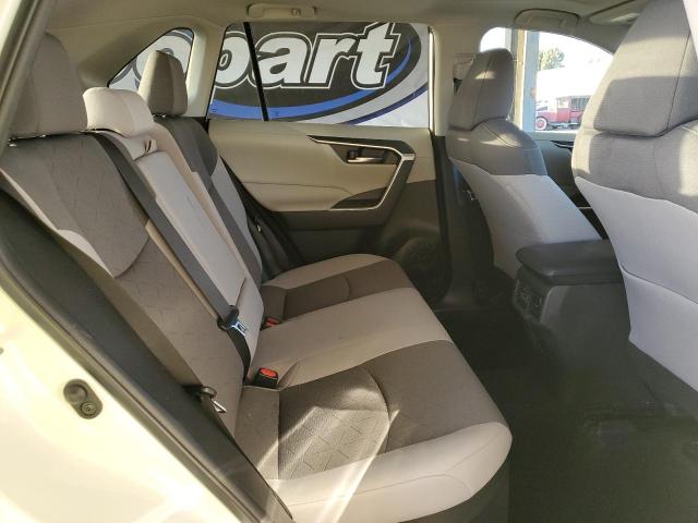 2T3RWRFV6MW118939 - 2021 TOYOTA RAV4 XLE WHITE photo 10