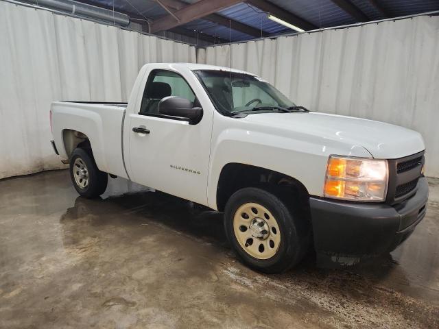 1GCNCPEX5CZ321608 - 2012 CHEVROLET SILVERADO C1500 WHITE photo 4