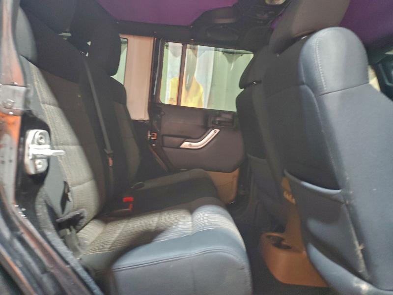 1C4BJWEG4CL120370 - 2012 JEEP WRANGLER U SAHARA BLACK photo 11