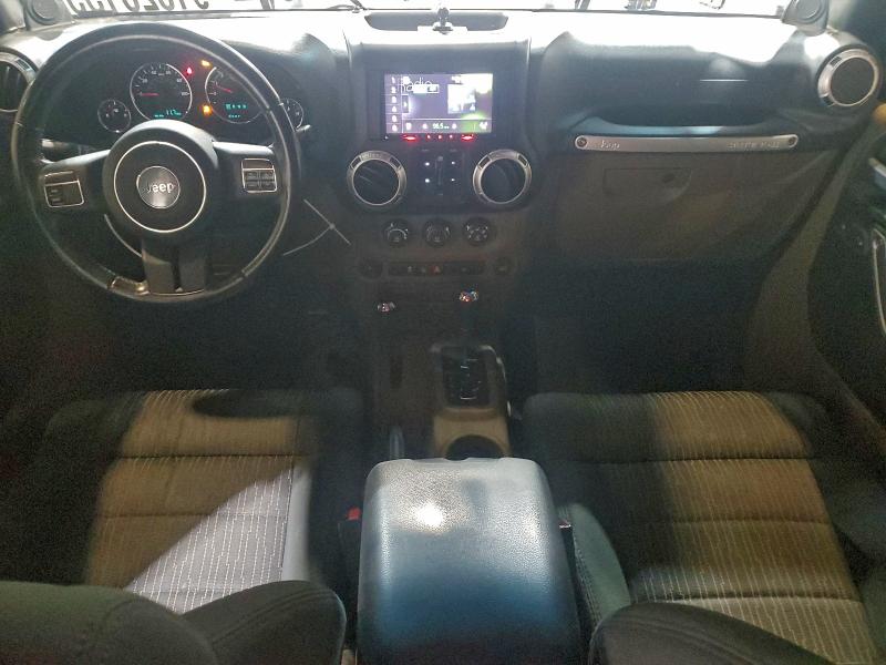 1C4BJWEG4CL120370 - 2012 JEEP WRANGLER U SAHARA BLACK photo 8