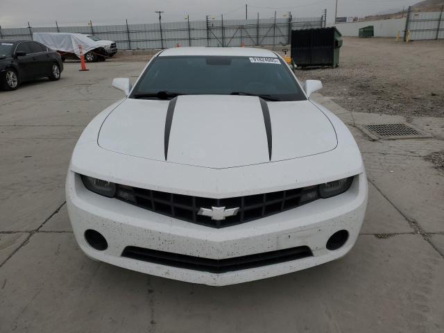 2G1FE1EDXB9160322 - 2011 CHEVROLET CAMARO LS WHITE photo 5