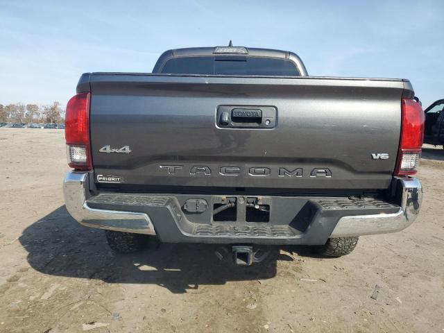 3TMCZ5AN3JM145445 - 2018 TOYOTA TACOMA DOUBLE CAB GRAY photo 6