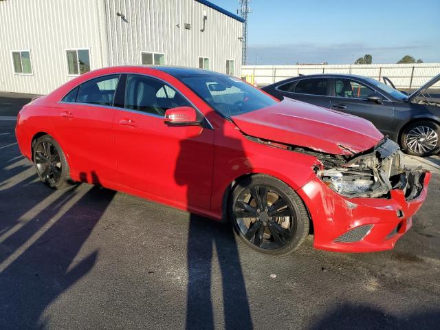 WDDSJ4EB5GN385596 - 2016 MERCEDES-BENZ CLA 250 RED photo 4