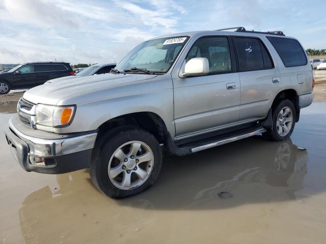 2002 TOYOTA 4RUNNER SR5, 