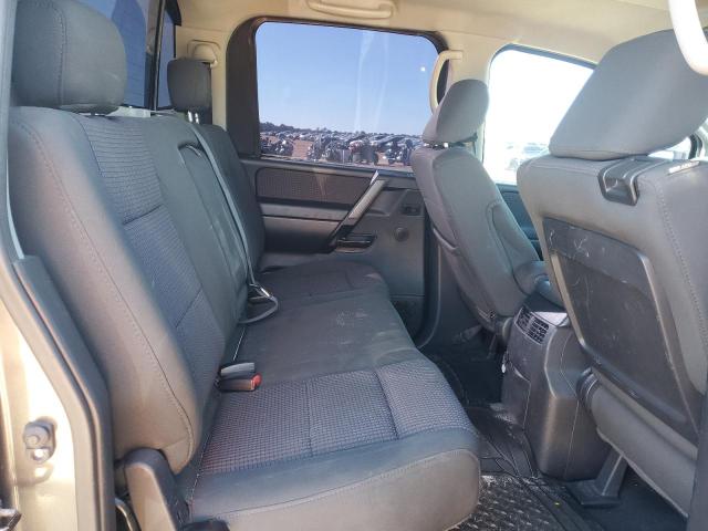 1N6AA0ED2BN302888 - 2011 NISSAN TITAN S ნაცრისფერი ფოტო 10