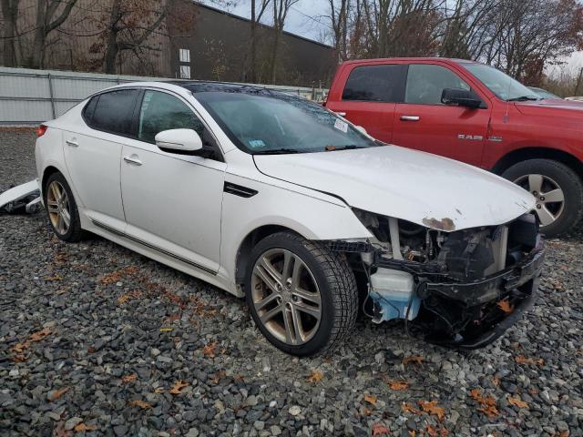 5XXGR4A62DG190631 - 2013 KIA OPTIMA SX თეთრი ფოტო 4