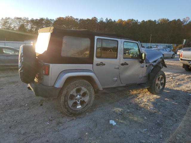 1C4BJWEG1HL733277 - 2017 JEEP WRANGLER U SAHARA GRAY photo 3