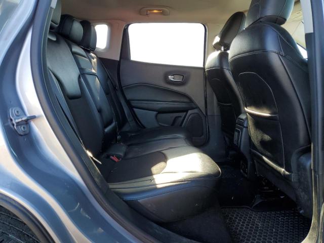 3C4NJDBB2JT401806 - 2018 JEEP COMPASS LATITUDE Gri fotoğraf 11