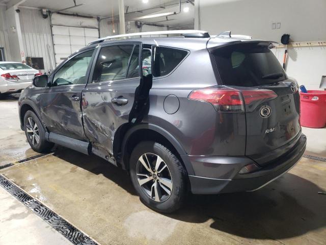 2T3RFREV0HW609174 - 2017 TOYOTA RAV4 XLE ნაცრისფერი ფოტო 2