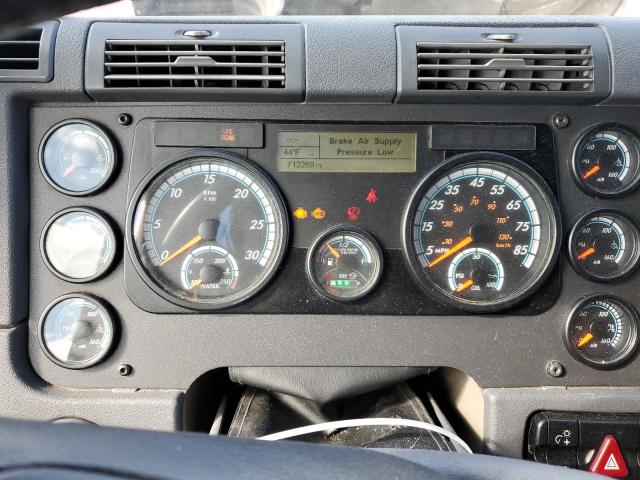 3AKJGLDV4HSJH0713 - 2017 FREIGHTLINER CASCADIA 1 თეთრი ფოტო 8