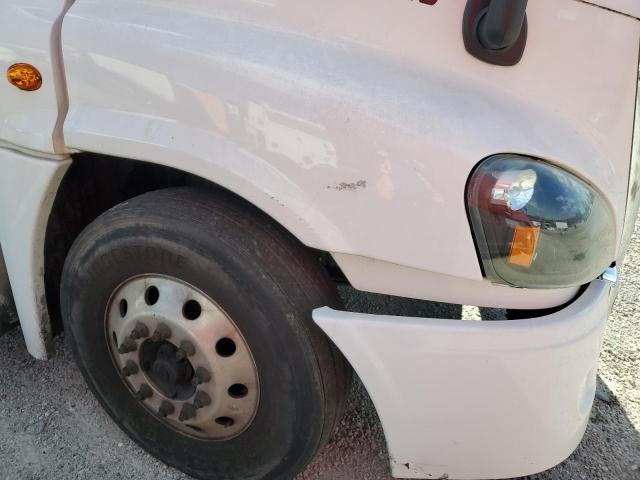 3AKJGLDV4HSJH0713 - 2017 FREIGHTLINER CASCADIA 1 თეთრი ფოტო 9