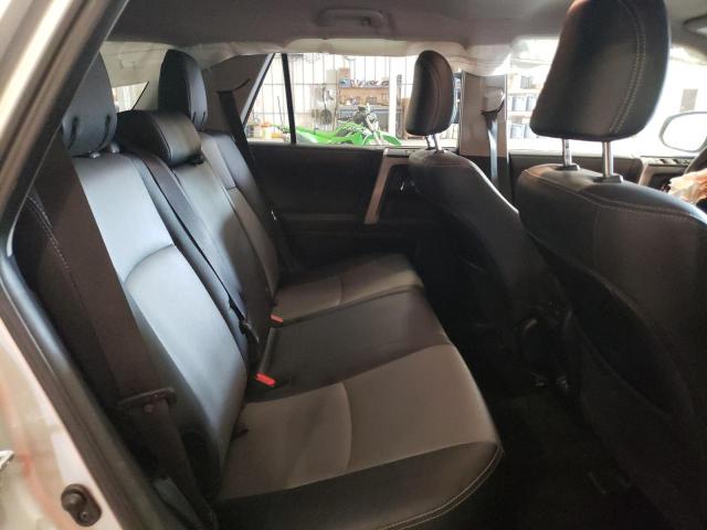 JTENU5JR9N6052392 - 2022 TOYOTA 4RUNNER SR5/SR5 PREMIUM ვერცხლისფერი ფოტო 11