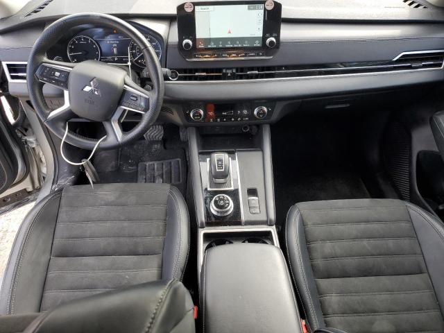 JA4J3VA87RZ044660 - 2024 MITSUBISHI OUTLANDER SE SILVER photo 8