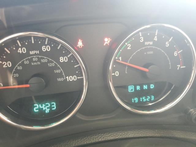 1J4BA3H17BL508286 - 2011 JEEP WRANGLER U SPORT SILVER photo 9