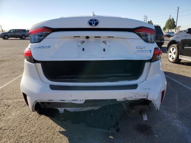 JTDBCMFE3P3007687 - 2023 TOYOTA COROLLA LE Білий фото 6