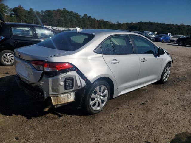 5YFB4MDE7RP122903 - 2024 TOYOTA COROLLA LE SILVER photo 3