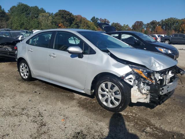 5YFB4MDE7RP122903 - 2024 TOYOTA COROLLA LE SILVER photo 4