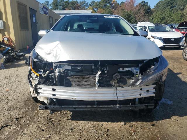 5YFB4MDE7RP122903 - 2024 TOYOTA COROLLA LE SILVER photo 5