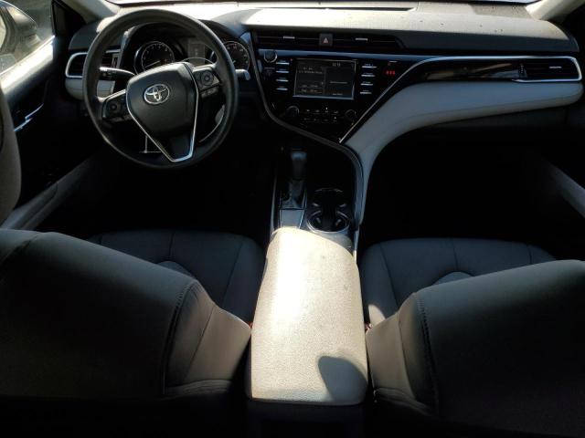 4T1B11HK9JU503937 - 2018 TOYOTA CAMRY L Մոխրագույն լուսանկար 8