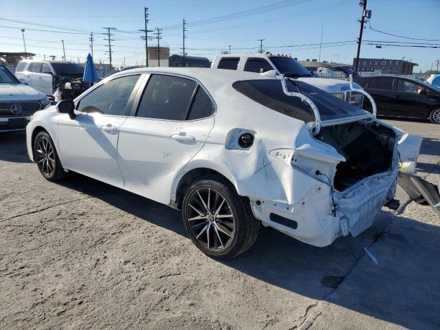 4T1G11AK1PU780283 - 2023 TOYOTA CAMRY SE NIGHT SHADE WHITE photo 2
