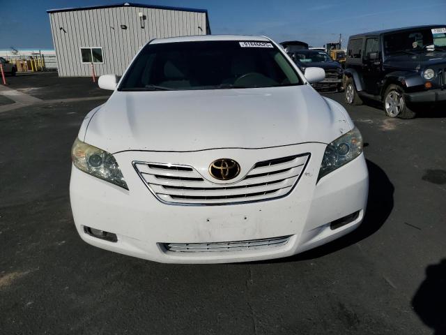 4T1BE46K89U836389 - 2009 TOYOTA CAMRY BASE WHITE photo 5