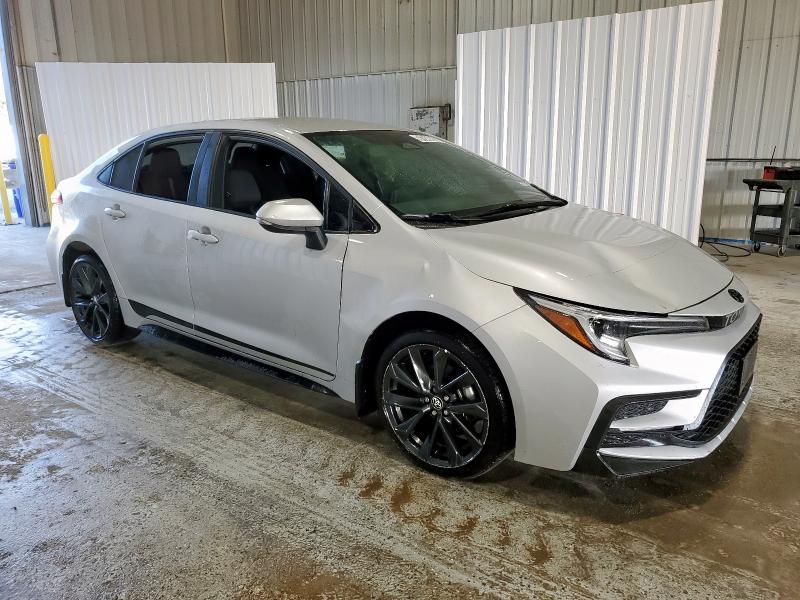 5YFS4MCE5RP173916 - 2024 TOYOTA COROLLA SE Plata foto 4