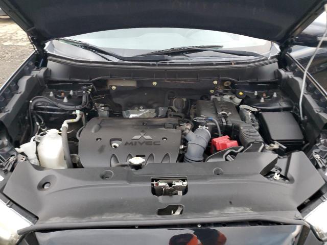 JA4AP3AU1KU021805 - 2019 MITSUBISHI OUTLANDER ES Schwarz Foto 12