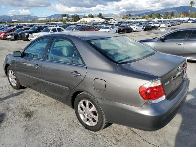 4T1BE32K85U983080 - 2005 TOYOTA CAMRY LE Gris foto 2