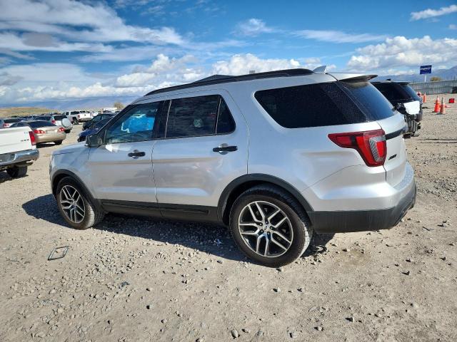 1FM5K8GT7HGA77641 - 2017 FORD EXPLORER SPORT SILVER photo 2