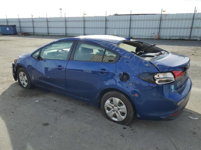 3KPFK4A73JE176508 - 2018 KIA FORTE LX BLUE photo 2
