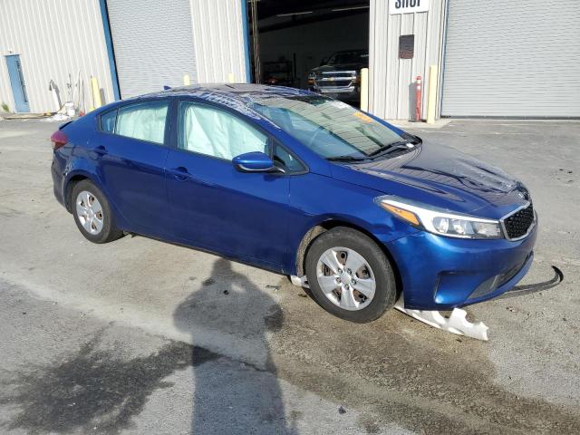 3KPFK4A73JE176508 - 2018 KIA FORTE LX BLUE photo 4