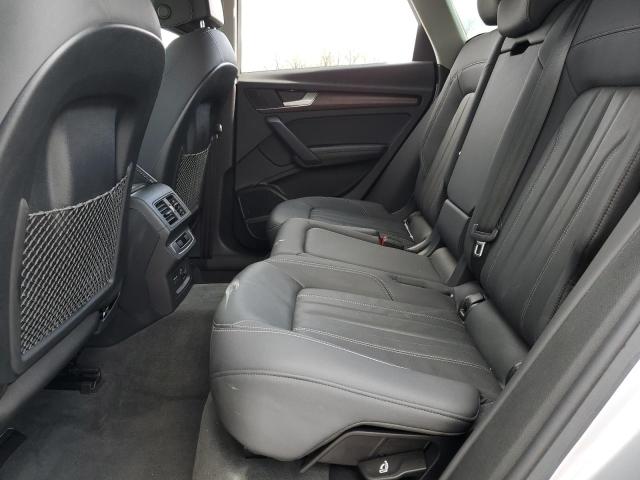 WA1BAAFY7M2007783 - 2021 AUDI Q5 PREMIUM PLUS SILVER photo 11