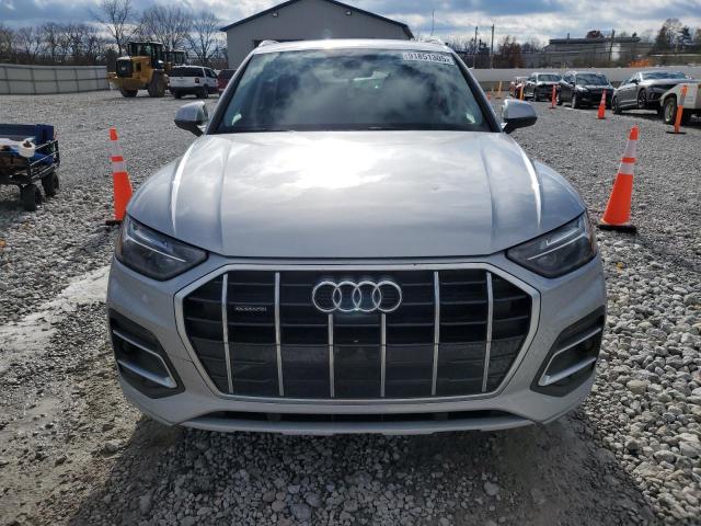 WA1BAAFY7M2007783 - 2021 AUDI Q5 PREMIUM PLUS SILVER photo 5