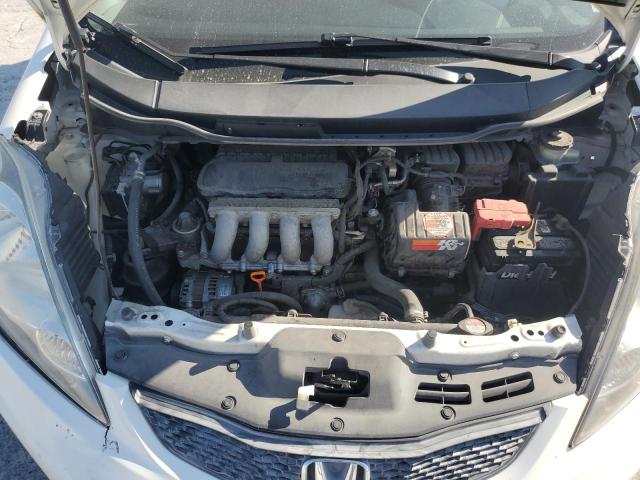 JHMGE8H51BC002452 - 2011 HONDA FIT SPORT WHITE photo 11