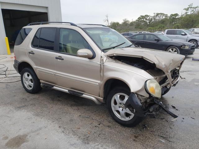 4JGAB54E02A342252 - 2002 MERCEDES-BENZ ML 320 TAN photo 4