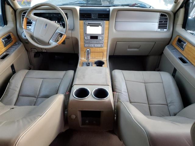 5LMFL27587LJ17311 - 2007 LINCOLN NAVIGATOR L WHITE photo 8